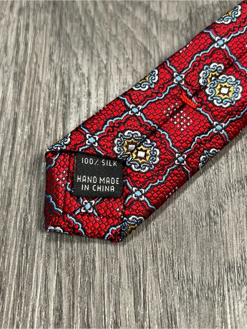 NWT Jos. A. Bank Signature Collection Mens Neck Tie Red Neat Geometric Silk 58”